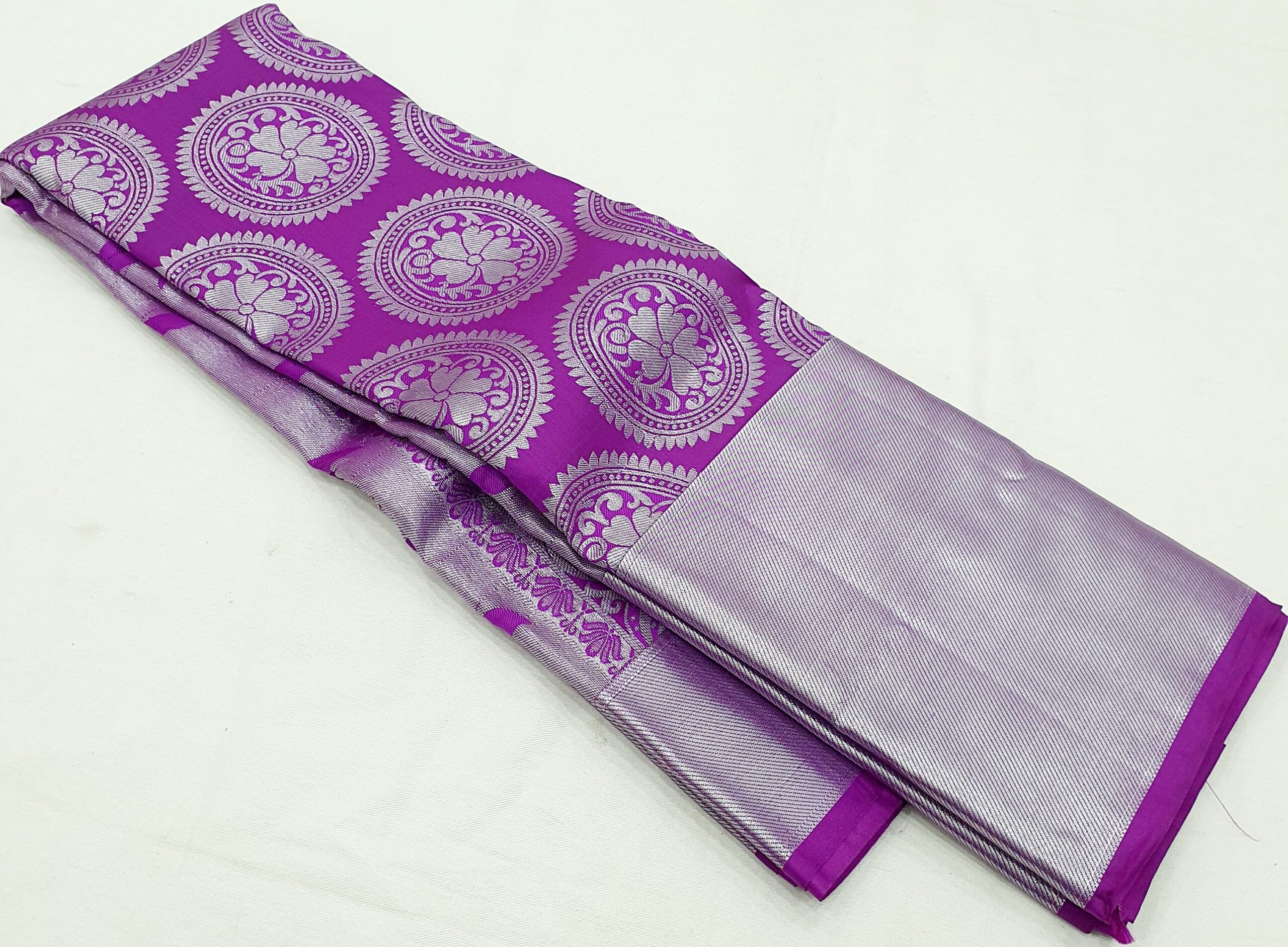 Buy Purple Zari Weaving Kanjivaram Silk Saree Online At Ethnic Plus