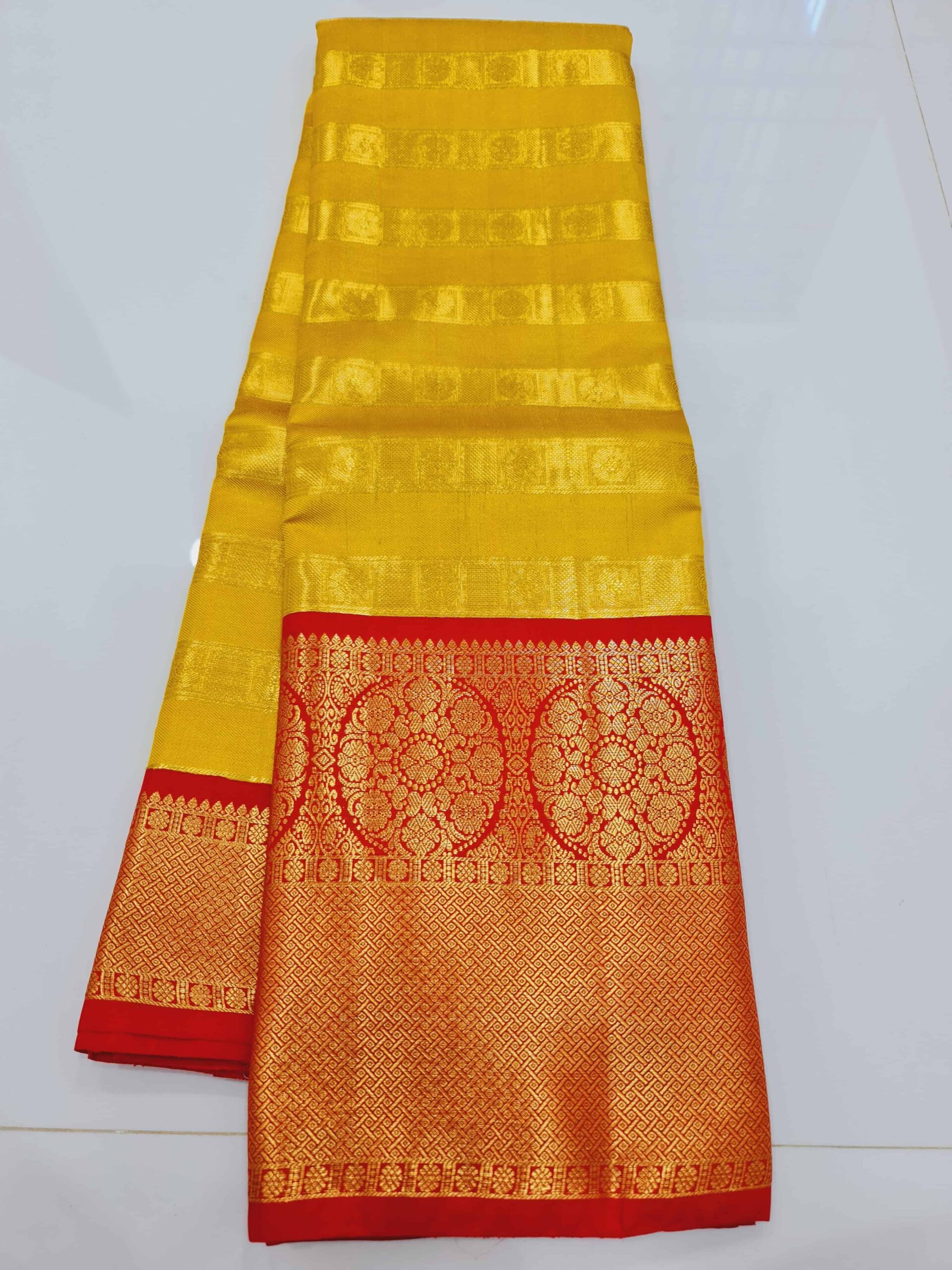 silk sarees below 2000 – Page 2 – iBuyFromIndia